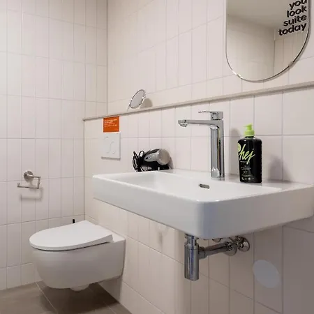 Limehome Gashouder * アイントホーフェン