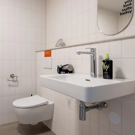 Limehome Gashouder 3* Eindhoven