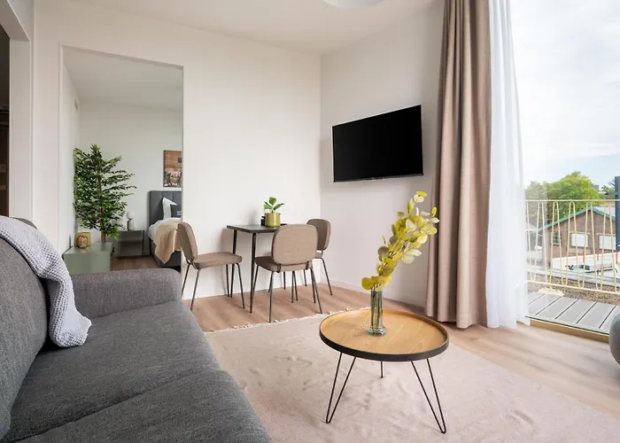 Aparthotel Limehome Gashouder 3*