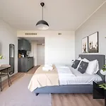 Limehome Gashouder Aparthotel 3*