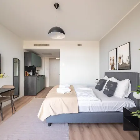 Limehome Gashouder Апарт-отель 3*